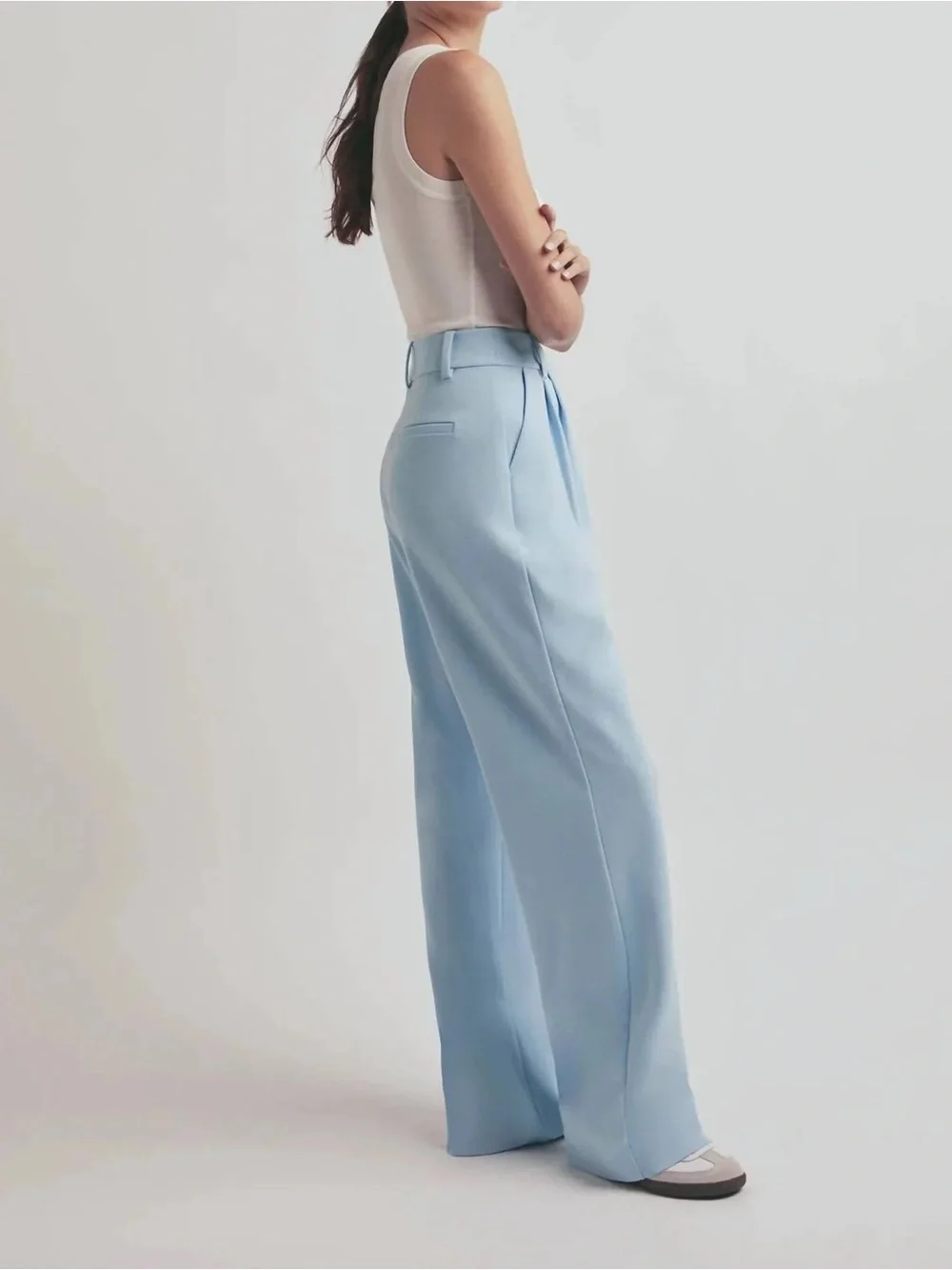 Favorite Daughter The Favorite Pants in Sky Blue - Picture 6 of 7
